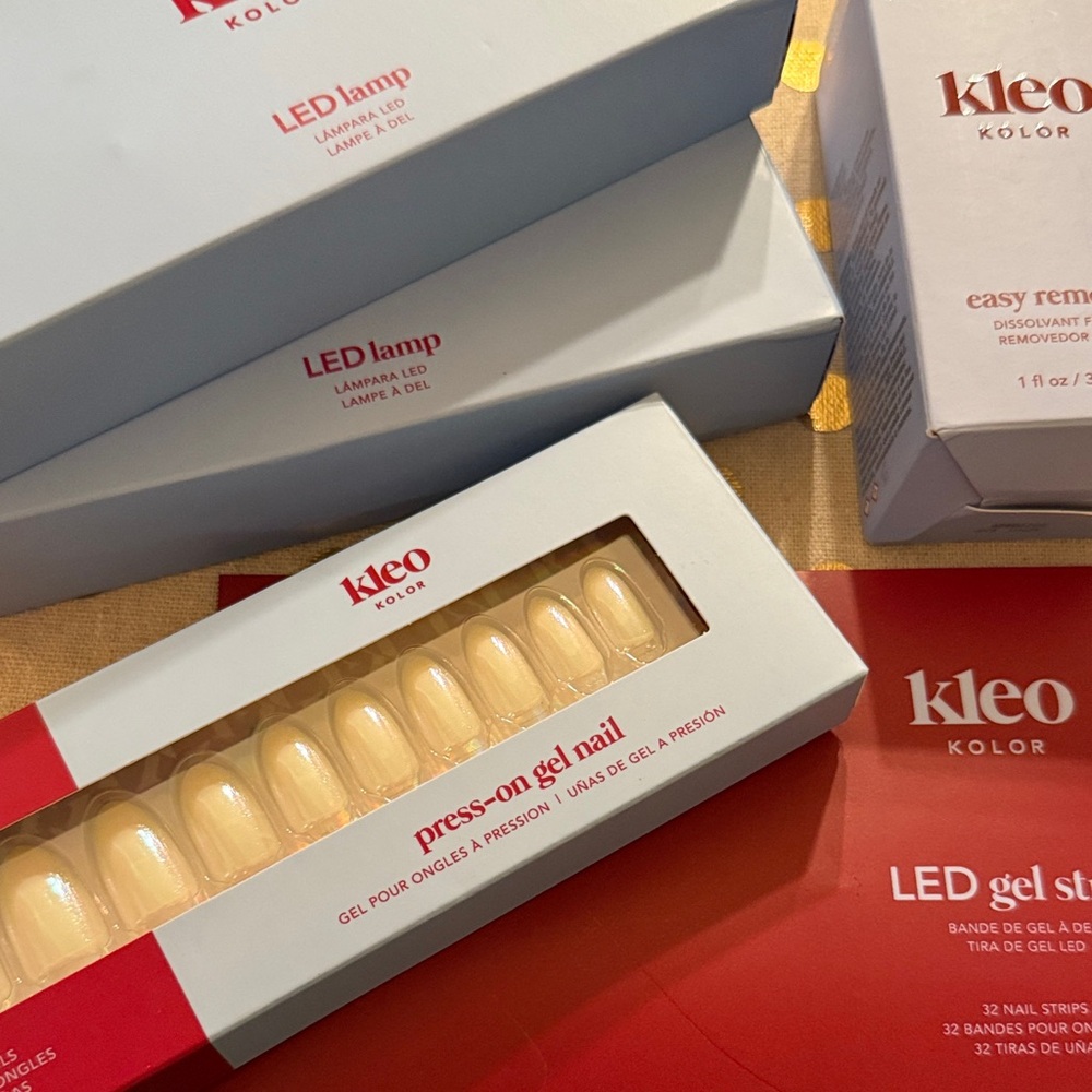 Kleo Kolor Press-On Gel & LED Gel Nails bundle-Vibe Check, Sugary Sweet. - Picture 3 of 3